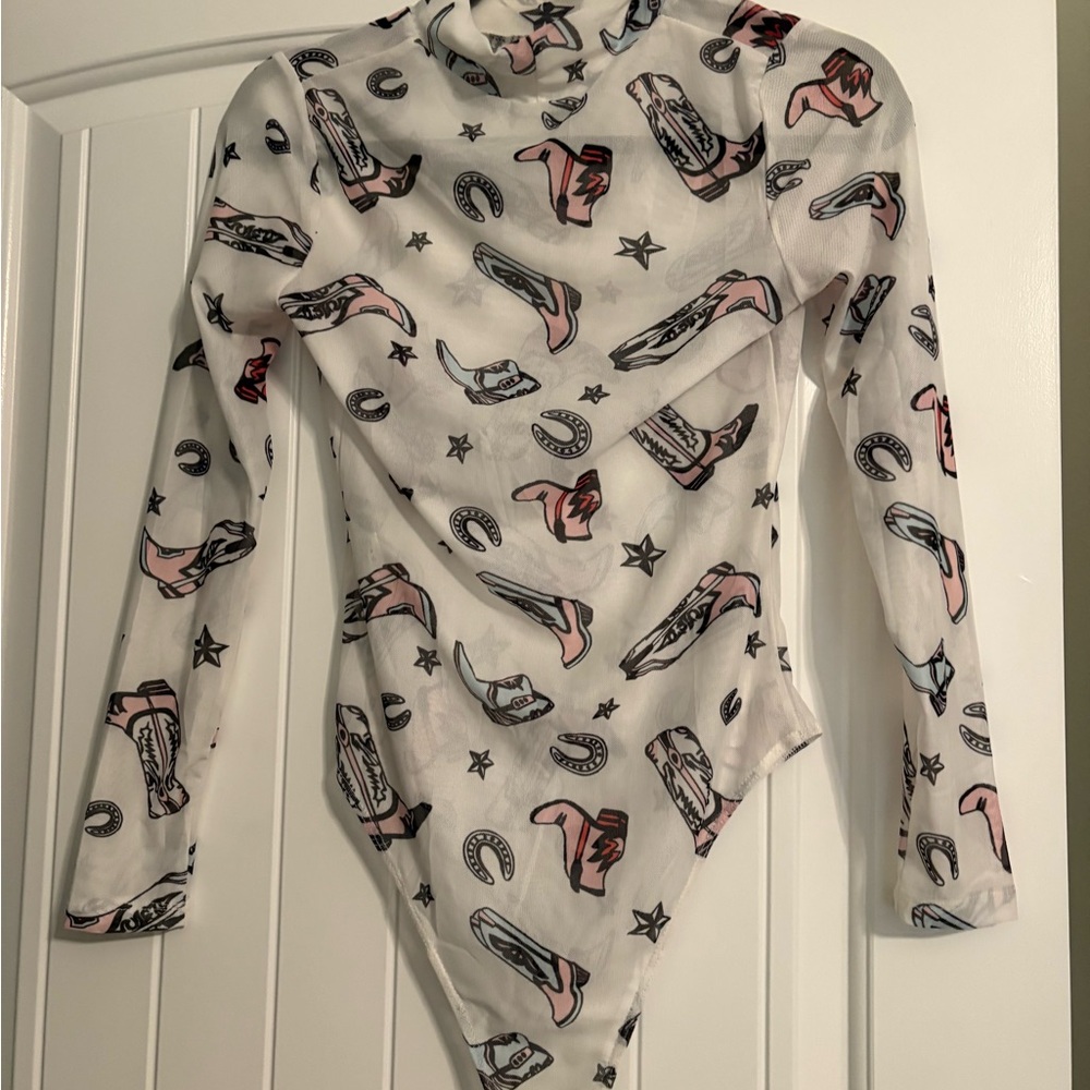 Sheer Western Print Long Sleeve Bodysuit - White/Pink